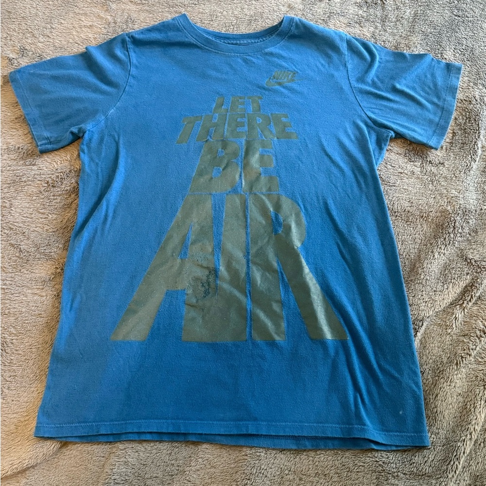 Nike Let There Be Air Graphic Tshirt boys Size L